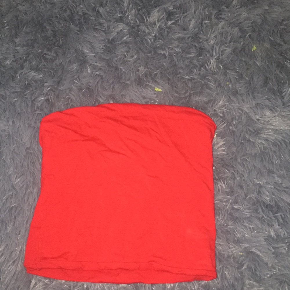 Red crop top